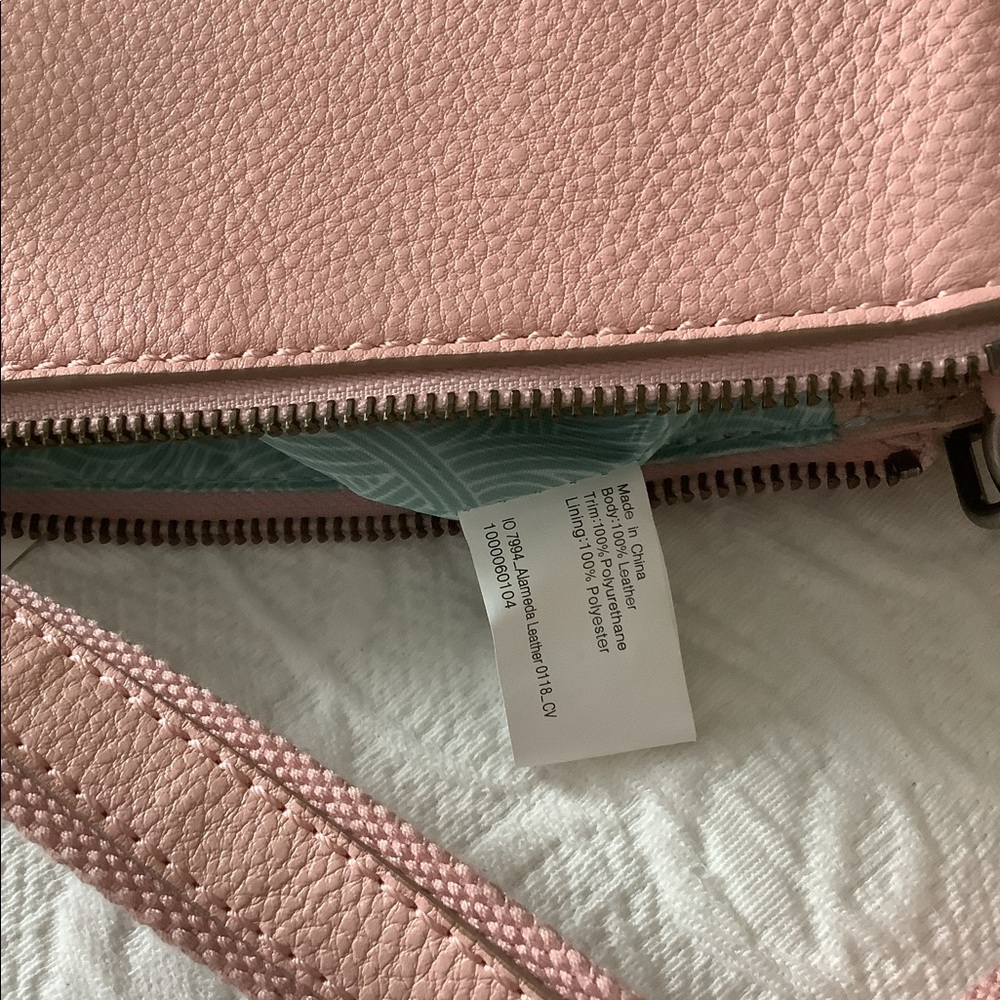 Women's Pink Crossbody Bag - Brand Unknown - Picture 12 of 15